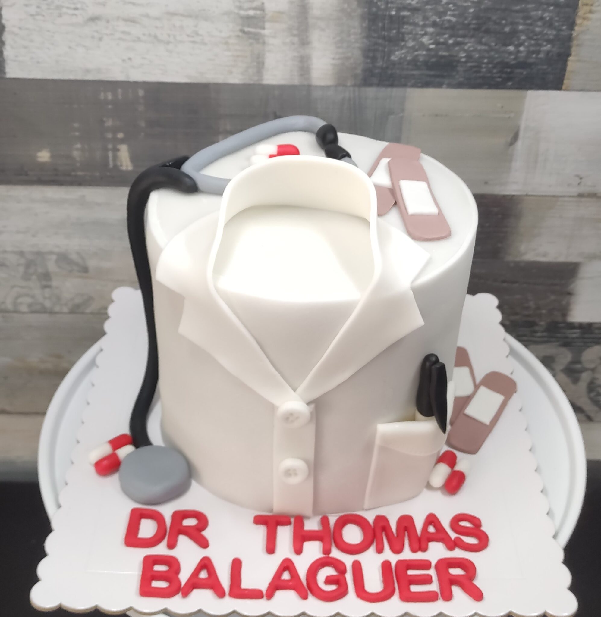 Tarta Medico Tarta bata de Medico, estetoscopio, tiritas